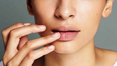استخدامات مذهلة لبلسم الشفاه