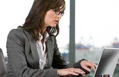 نصائح للمرأة العاملة.. حتى لا تهدر وقتها