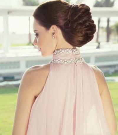 مجموعة “لوريال بروفسيونال” : أجمل تسريحات لمدعوات الزفاف!