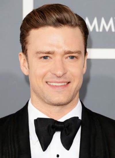  جاستين تيمبرلاك يلكم الوسائد كوسيلة للعلاج