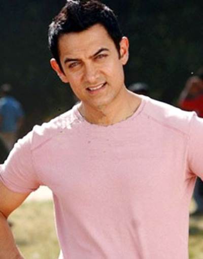  بيل غيتس يتطلع لمقابلة النجم الهندي عامر خان والسبب؟