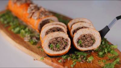 إصنعيها بنفسك .. "رول الدجاج المحشى"