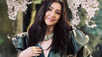 الصورة الأولى لحفيدة غادة عبد الرازق