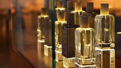 صناعة العطورتركب موجة الإستشراق