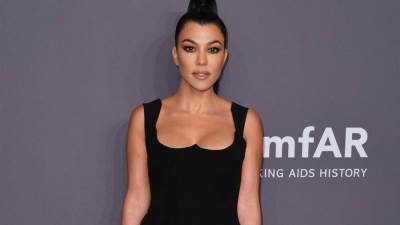 كورتني كارداشيان تتبع خطوات سكوت ديسيك .. بعد إثبات أبوته لطفلها