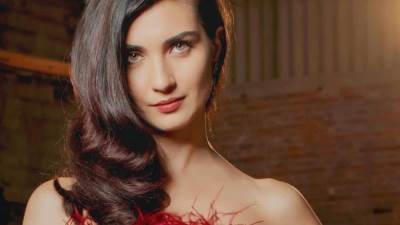 التركية لميس دمية "خاطفة القلب" في روسيا