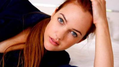 لأول مرة : مريم أوزرلي تبهر جمهورها بصورة توضح حملها .. شاهد الصورة