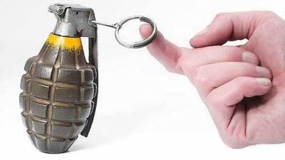 يمنى يفجر قنبلة فى عرس ليعبر عن فرحته فيصيب نفسه  و 12 آخرين