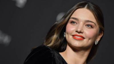 ميراندا كير تتعرّى وتتحدّث للمرّة الأولى عن انفصالها