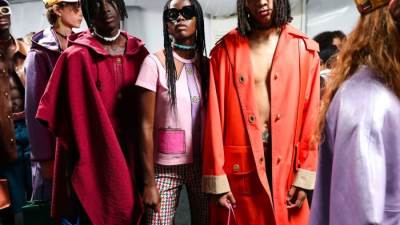 تشكيلة DSQUARED الجديدة .. إطلالة ذكية ومثيرة