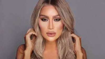 في حفل عشاء مجوهرات Voyageur .. مايا دياب تدهش الحضور بفستان عاري