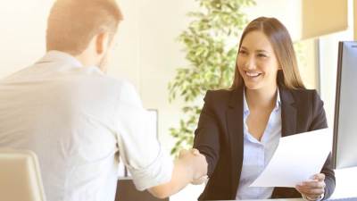 المقابلة الشخصية أفضل من المحادثات الهاتفية للحصول على الوظيفة