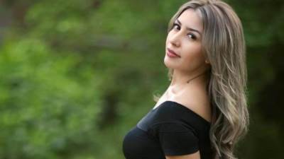 بالصور .. جنات وبوسى وحكيم ومصطفى كامل فى حفل رأس السنة