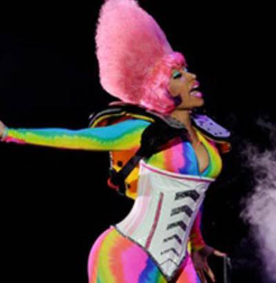  دعوى قضائية ضد مغنية الراب الأمريكية "ماناج" بتهمة سرقة تسريحة شعر