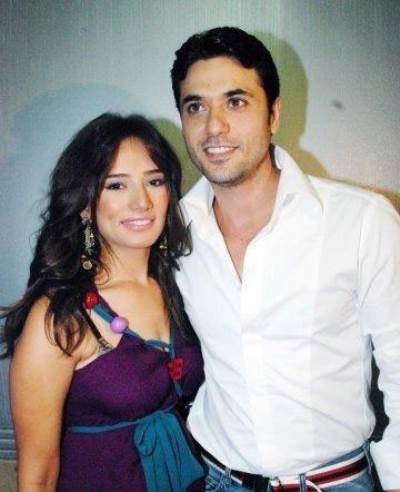 أحمد عز يرفض إجراء فحص DNA وزينة تلتزم الصمت