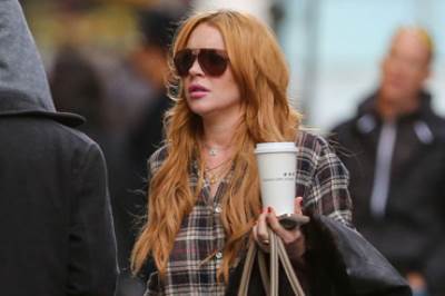 ليندسي لوهان تنهار باكية بعد توبيخ أوبرا وينفري لها