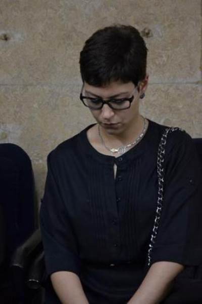 حقيقة مرض منة شلبي