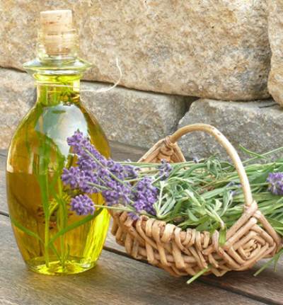 8 انواع زيوت هامة وفوائدهم بالنسبة لك