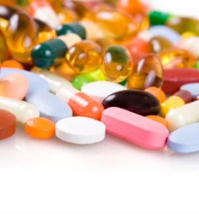  الفيتامينات والمكملات الغذائية .. متى يكون تناولها مضر؟