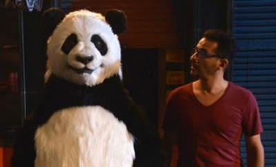 فيديو: أحمد حلمي يتحول إلى "دبدوب"