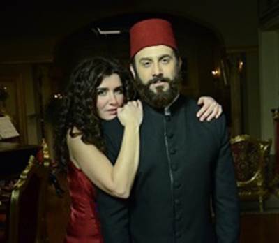 ماذا قال ابن الملك فاروق على سرايا عابدين؟