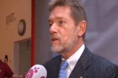 القبض على دبلوماسي بلجيكي رفع نقاب أميرة قطرية علنًا