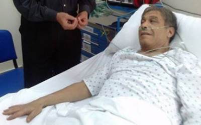 أول صورة لخالد صالح علي سرير المرض في مستشفي مجدي يعقوب