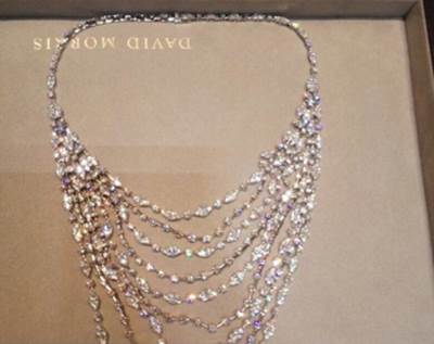 صور أحلام تكشف عن طقم الألماس الذي سترتديه في برنامج أراب آيدول