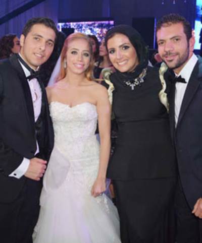 بالصور .. نجوم المجتمع فى زفاف سيف وملك