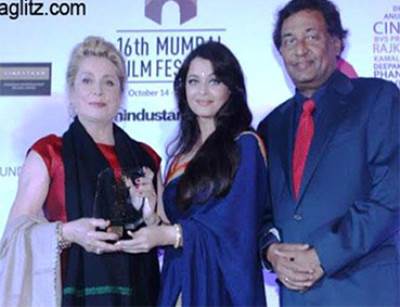 اشواريا راي تفتتح فعاليات "مهرجان السينما السادس عشر في مومباي"