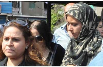 نيللي كريم ترتدي الحجاب!