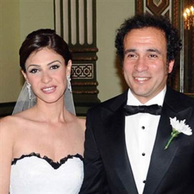 عمرو حمزاوي يكشف حقيقة انفصاله عن الفنانة بسمة