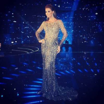  فستان أنابيلا هلال .. يدخل التاريخ في أميركا .. فلماذا؟