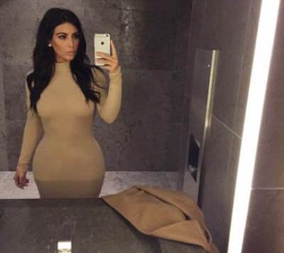 كيم كارداشيان تقاطع لقاءها الرومانسي مع زوجها من أجل سيلفي