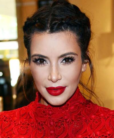 كيم كارداشيان في ضيافة أمير سعودي مقابل مليون دولار