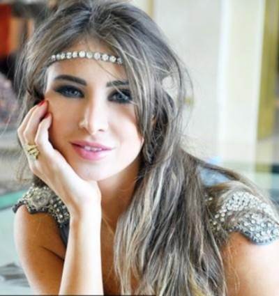 ماذا تمنت أنابيلا هلال للعام الجديد