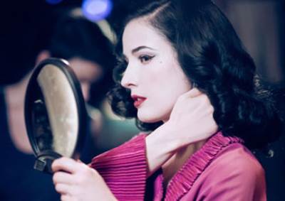 اسرار جمال وسحر ملكة الجمال "ديسا فون تيسا"