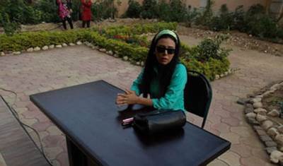 صور تكشف سر النظارة السوداء لرانيا يوسف