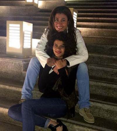 بالصورنشوى مصطفى تكشف صورة ابنتها مريم