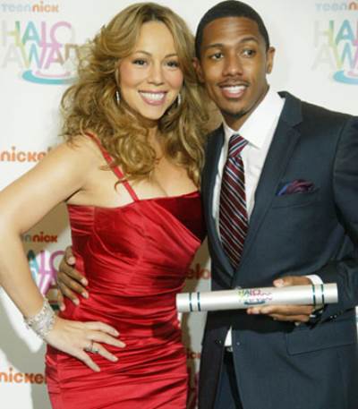 زوج ماريا كاري يتقدم بأوراق الطلاق الرسميّة