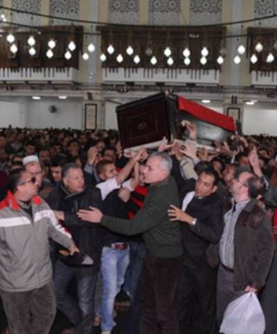  بالصور .. حشود المشيعين بجنازة فاتن حمامة