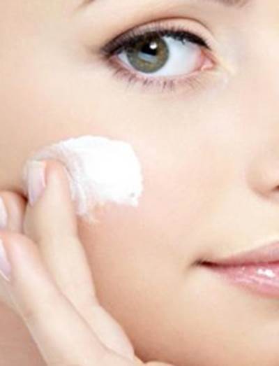 خلطة "بياض الثلج" لتبييض البشرة والجسم في 3 أيام