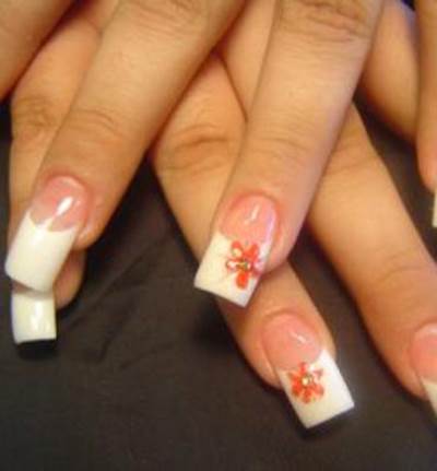 أمراض أربعة تصيب الأظافر .. احترسي منها