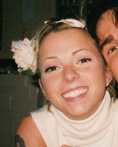 آشتون كاتشر يُدلي بشهادته أمام قاتل حبيبته السابقة