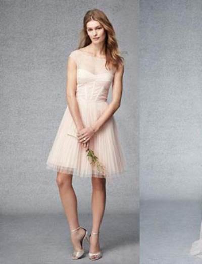 بالصور .. مجموعة جديدة لفساتين وصيفات العروس لـ2015