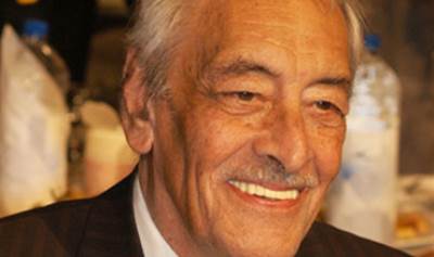 "المهن التمثيلية" تنفي وفاة جميل راتب