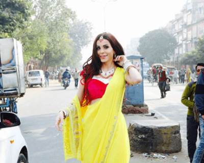 ماذا حدث لدومينيك حوراني اثناء تصويرها كليب اغنيتها فى الهند؟