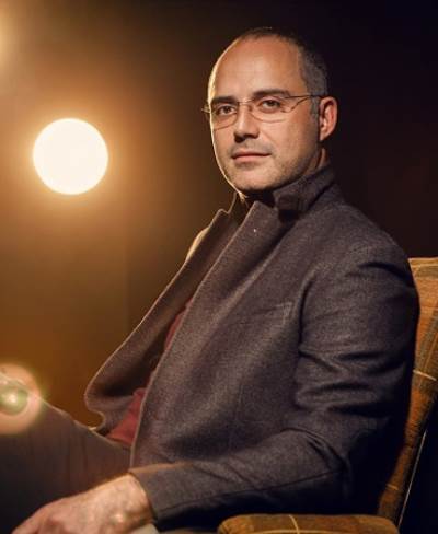 حازم سمير يحمل لقب "أب" للمرة الأولى