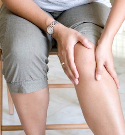  ما علامات ألم الركبتين؟