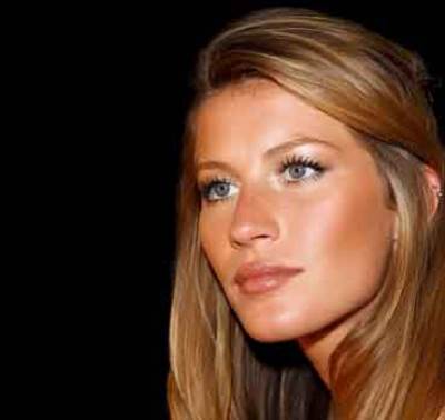 العارضه الأغلى والأغني .. جيزيل بونديشن تعتزل